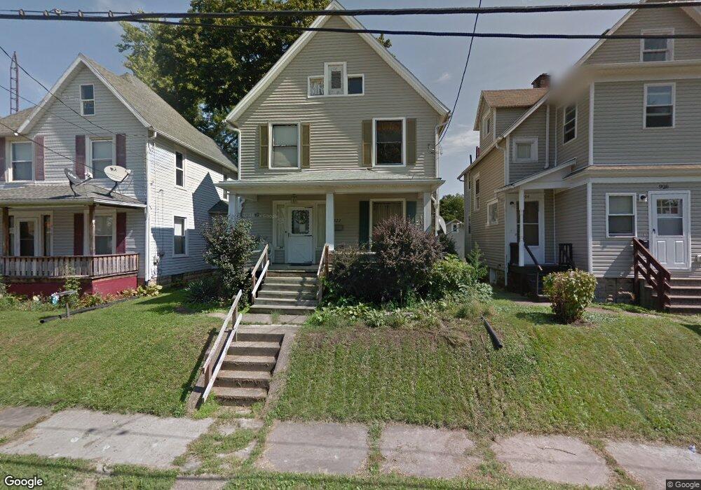 922 Clarendon Ave SW, Canton, OH 44710 - photo 1