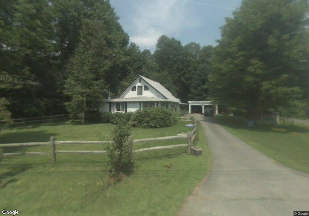 827 Chandler Rd, White River Junction, VT 05001 - photo 1