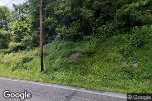 106 Coal River Rd, Saint Albans, WV 25177