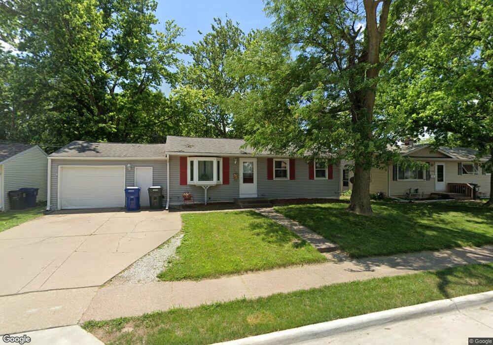 2709 W 13th St, Davenport, IA 52804 - photo 1
