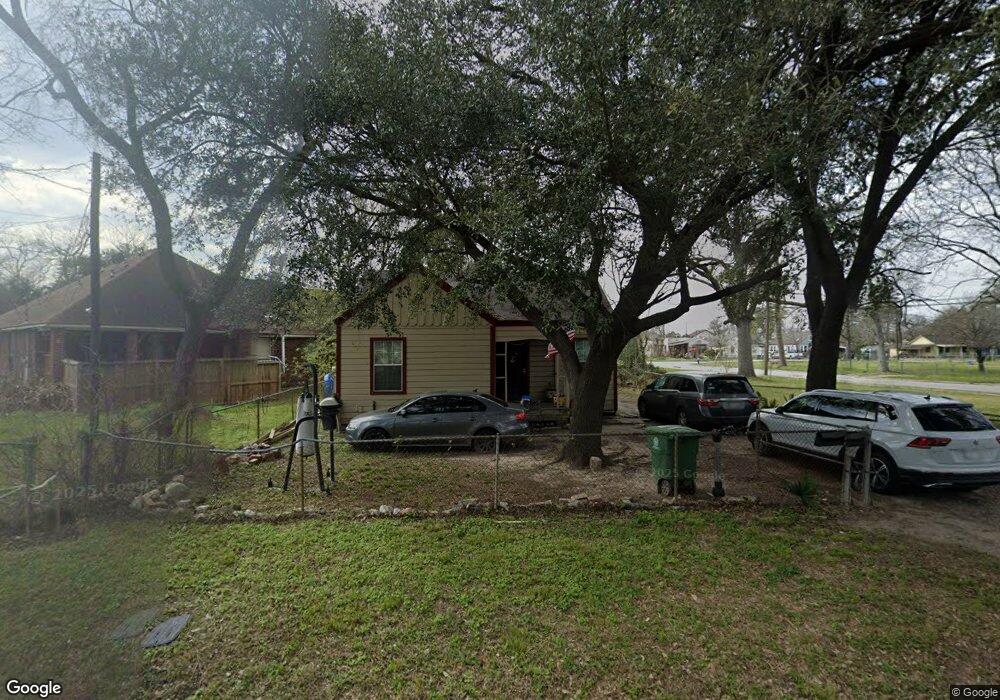 3915 Averill St, Houston, TX 77009 - photo 1