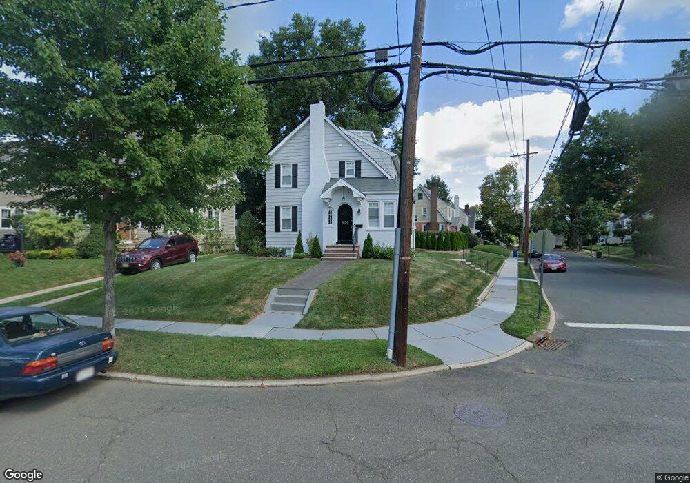 656 Bogert Rd, River Edge, NJ 07661 - photo 1