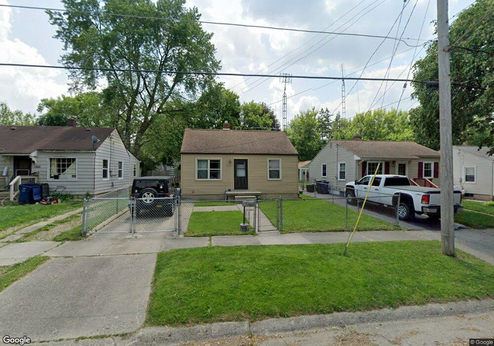3701 Clairmont St, Flint, MI 48532 - photo 1