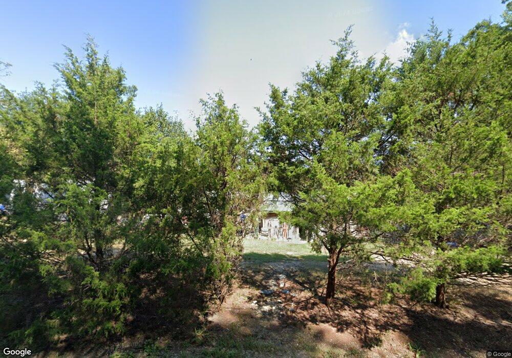 520 Oakwood Dr, Lebanon Junction, KY 40150 - photo 1