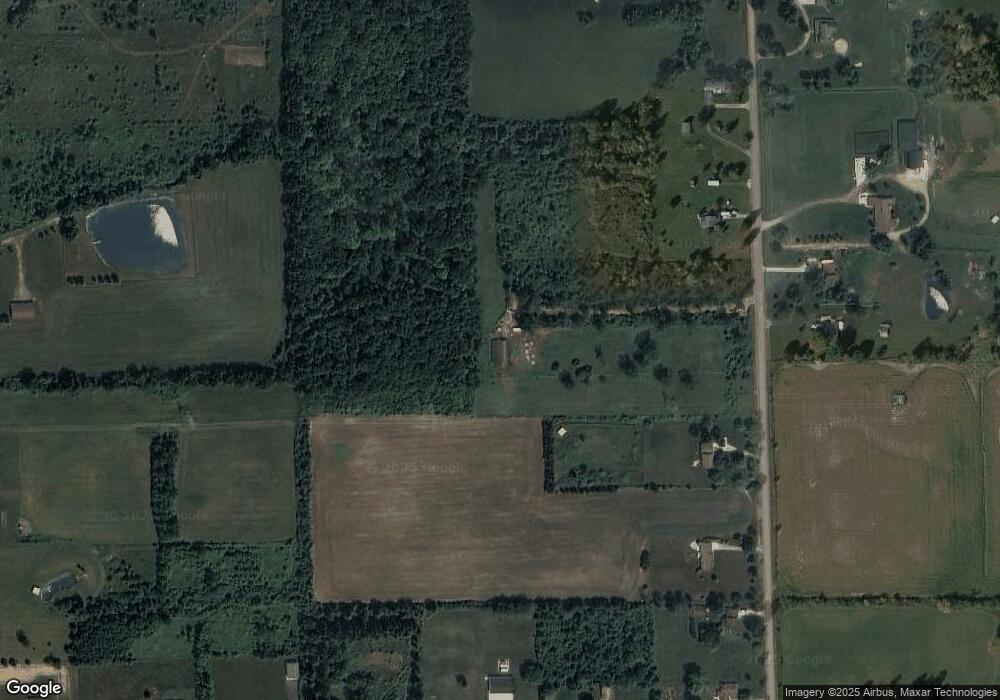 1139 N Mckinley Rd, Flushing, MI 48433 - photo 1