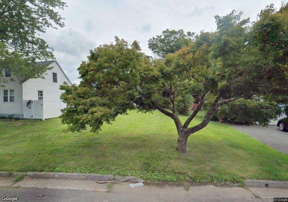 524 Boesel Ave, Manville, NJ 08835 - photo 1