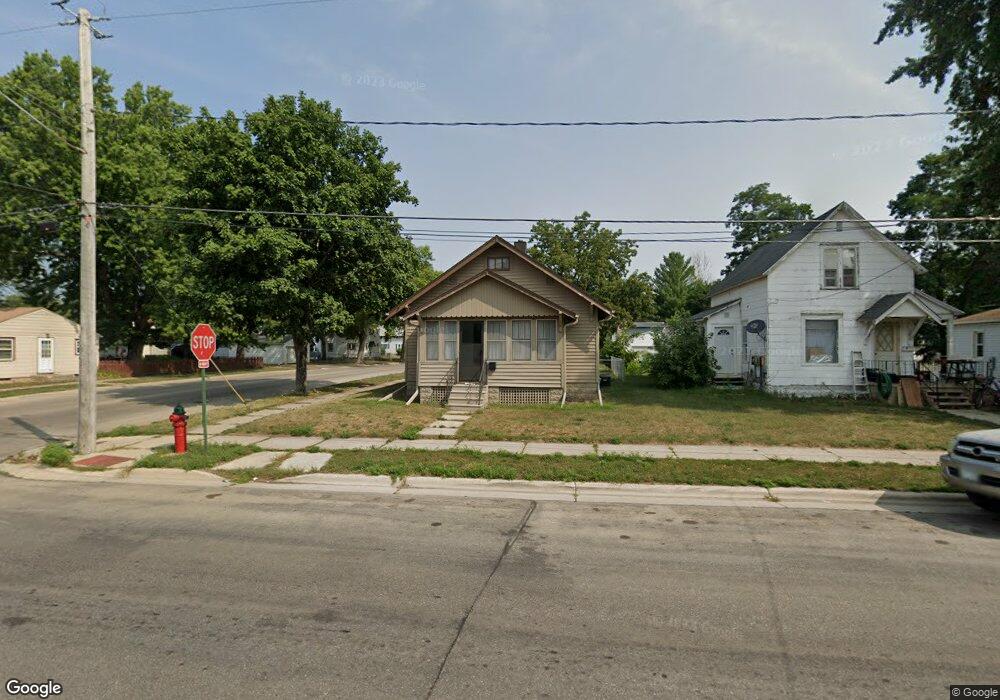 816 9th Ave SW, Austin, MN 55912 - photo 1