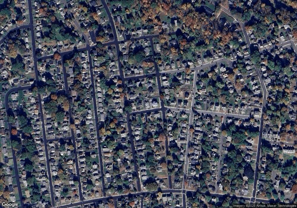 113 Grove St, Naugatuck, CT 06770 - photo 1