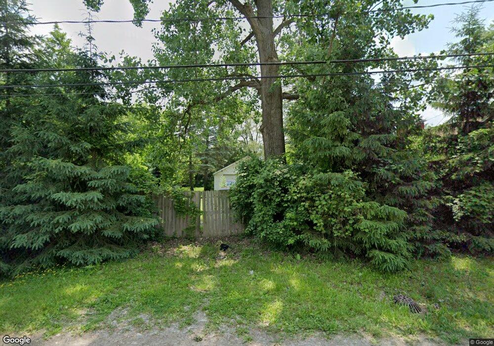 3189 Whitney Ave, Flint, MI 48532 - photo 1