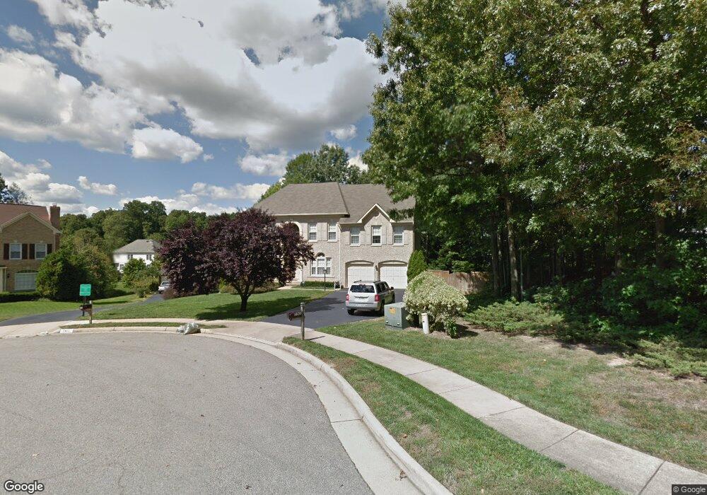 7900 Sleepy Brook Ct, Springfield, VA 22153 - photo 1