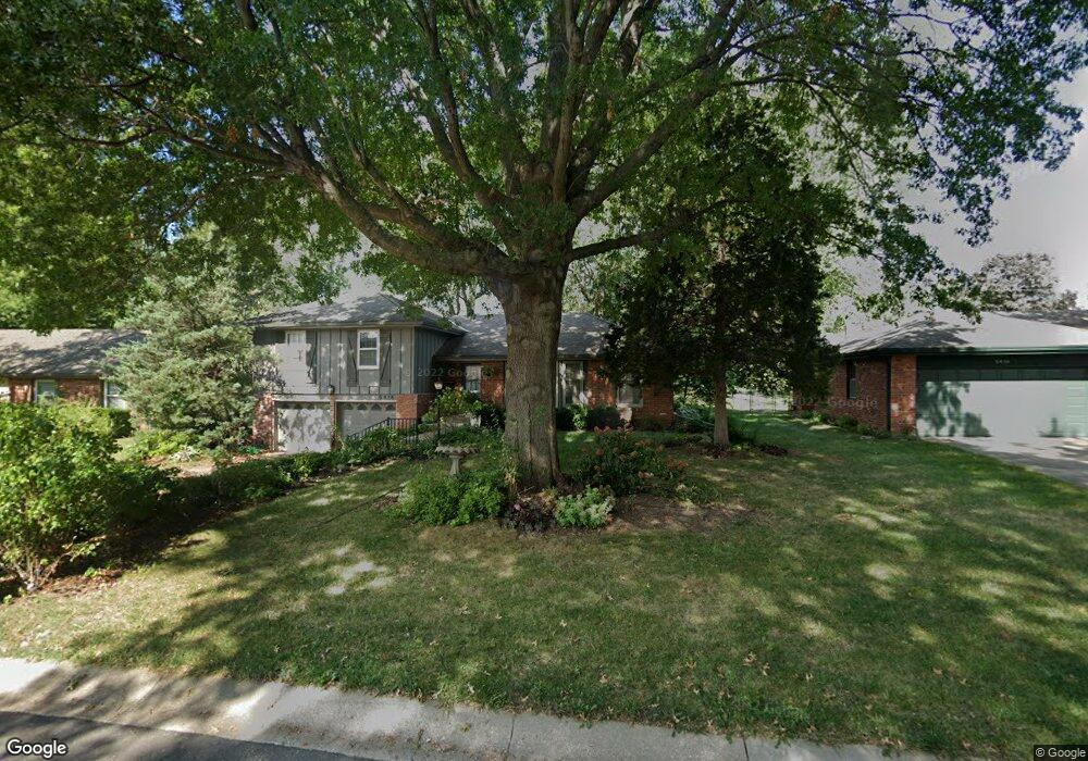 5418 Melrose Ln, Shawnee, KS 66203 - photo 1