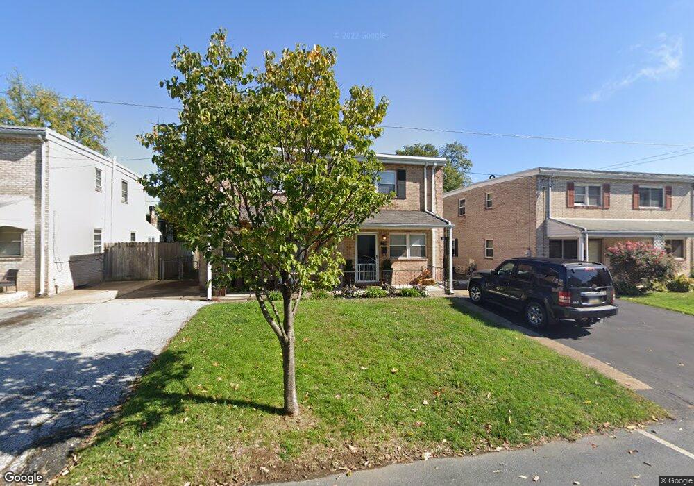 228 S 1st St, Lemoyne, PA 17043 - photo 1