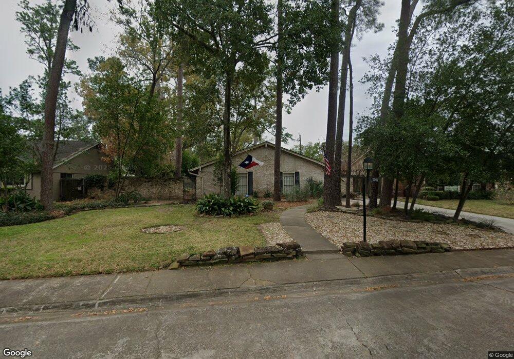 10207 Holly Springs Dr, Houston, TX 77042 - photo 1