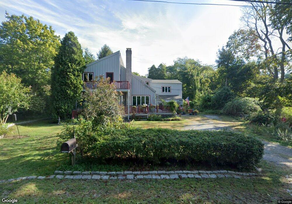 000 Flanders Rd, Stonington, CT 06378 - photo 1