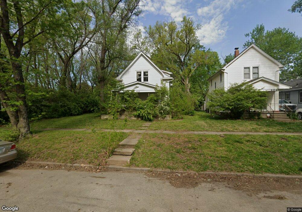 400 SW Orchard St, Topeka, KS 66606 - photo 1