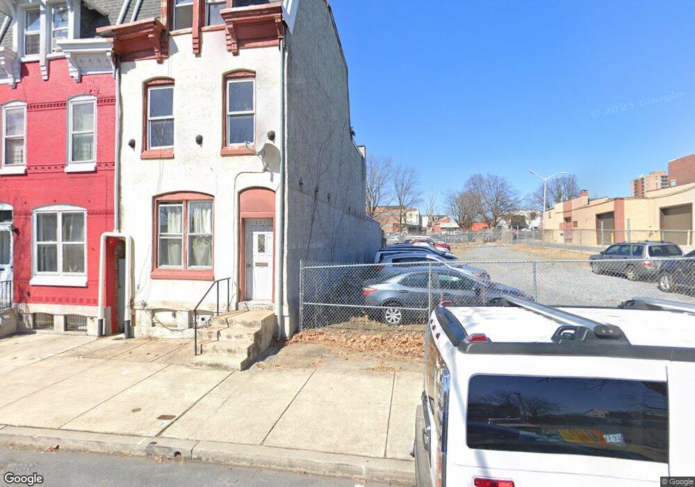 221 Franklin St, Reading, PA 19602 - photo 1