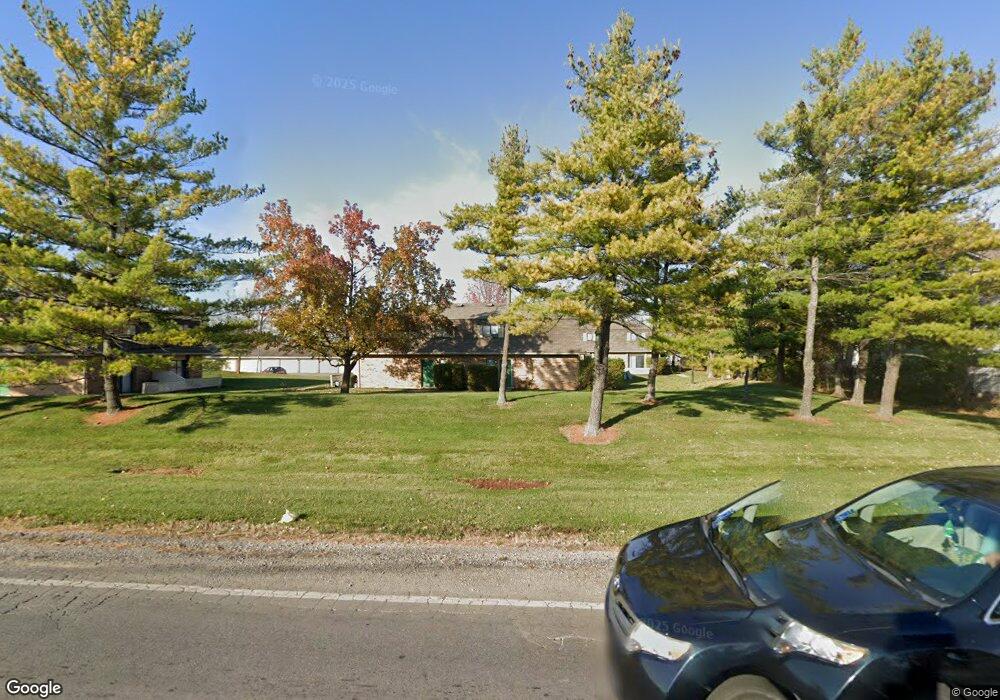 5520 Hall Rd unit DEER, Columbus, OH 43228 - photo 1