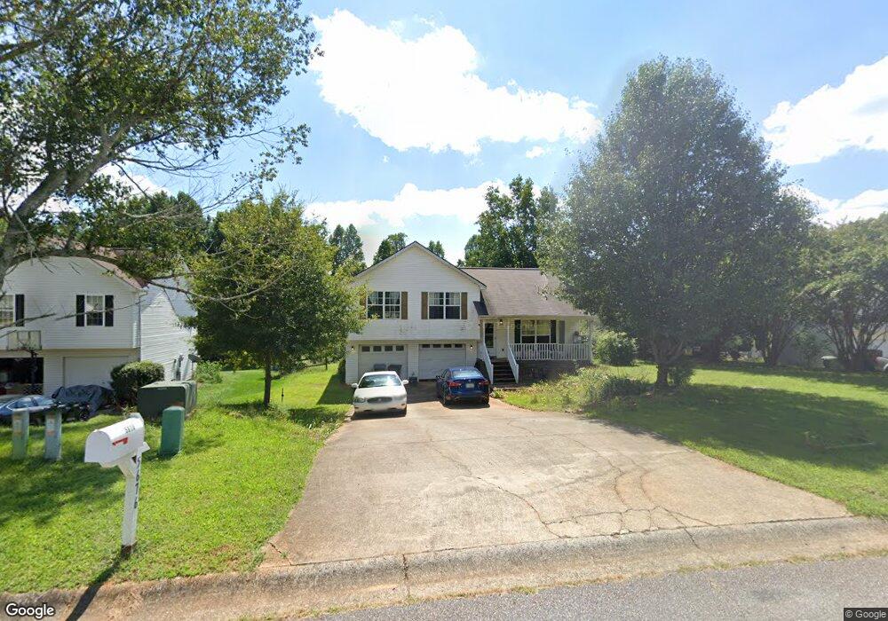 5676 Cottage Ln, Clermont, GA 30527 - photo 1