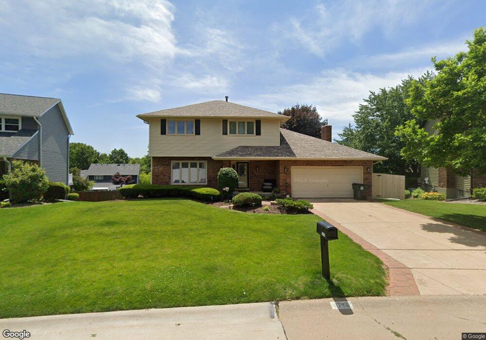 1719 Piccadilly Place, Davenport, IA 52807 - photo 1