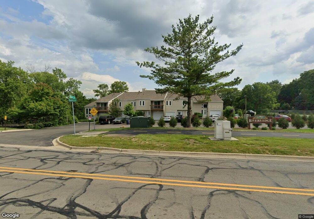 1604 Bay Ct unit 3, Naperville, IL 60565 - photo 1