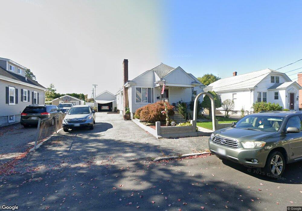 30 Thurber St, Pawtucket, RI 02861 - photo 1