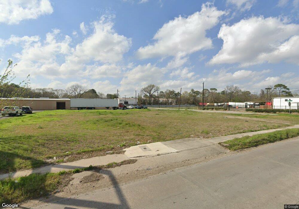 4625 Yale St, Houston, TX 77018 - photo 1