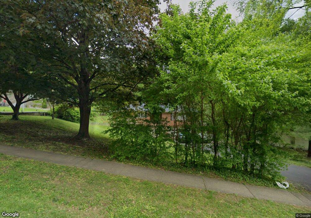 1104 Francis Ave, Halethorpe, MD 21227 - photo 1