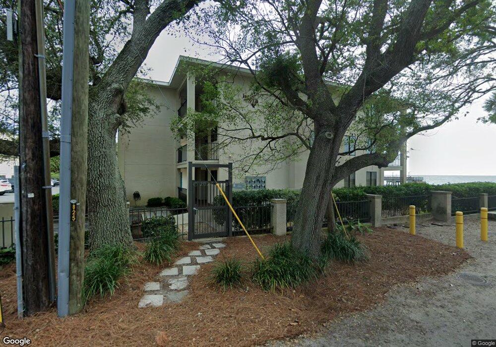 100 Floyd St unit 105, Saint Simons Island, GA 31522 - photo 1