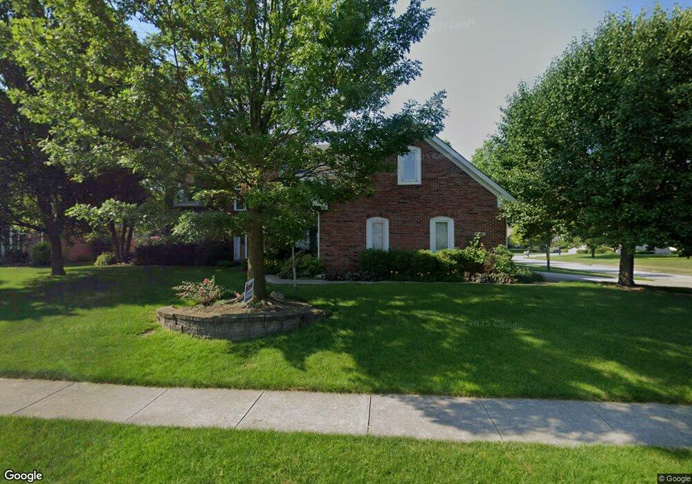 9974 Water Crest Dr, Fishers, IN 46038 - photo 1