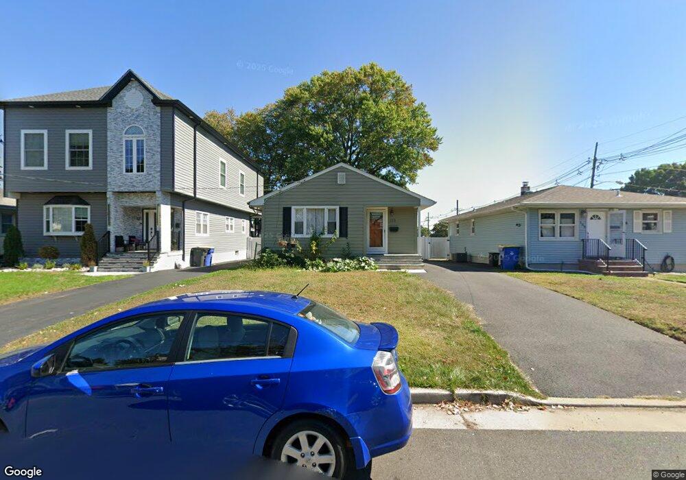 133 Little Place, South Bound Brook, NJ 08880 - photo 1