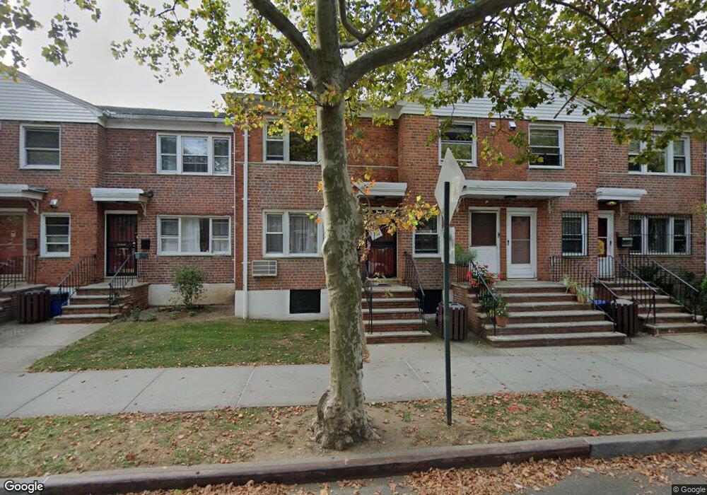 138-44 68th Dr, Flushing, NY 11367 - photo 1