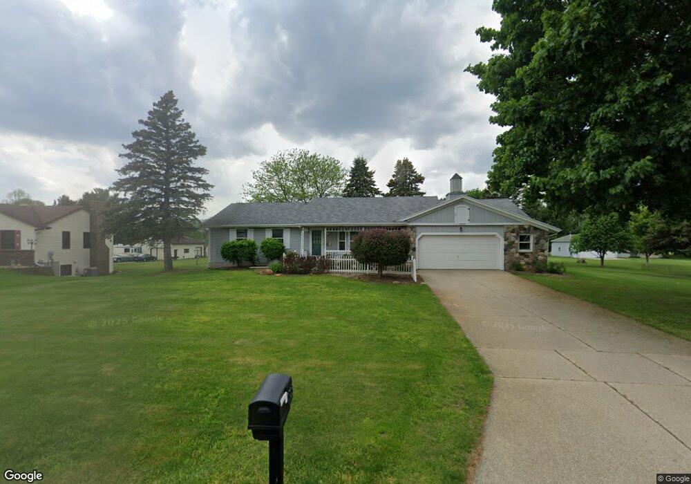 6525 Sunflower Dr SW, Byron Center, MI 49315 - photo 1