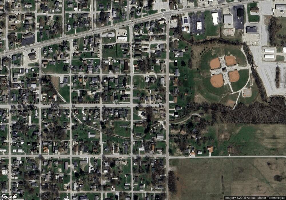 1140 E Vincennes St, Linton, IN 47441 - photo 1