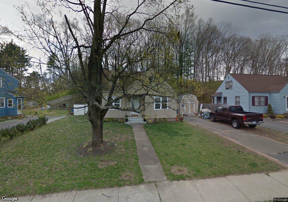 102 Bolton St, Manchester, CT 06042 - photo 1