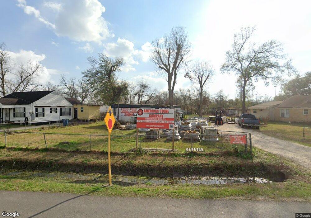 1702 Cromwell St, Houston, TX 77093 - photo 1