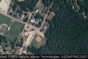 41 Nash St, Dixfield, ME 04224