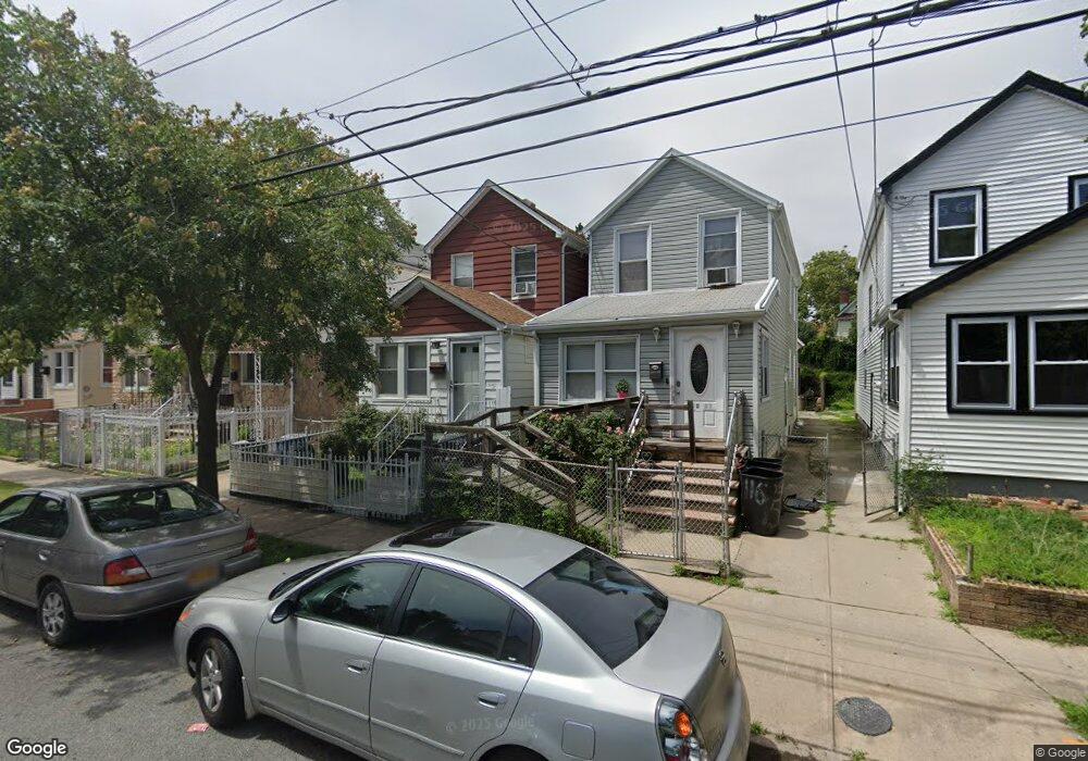 15065 116th Rd, Jamaica, NY 11434 - photo 1