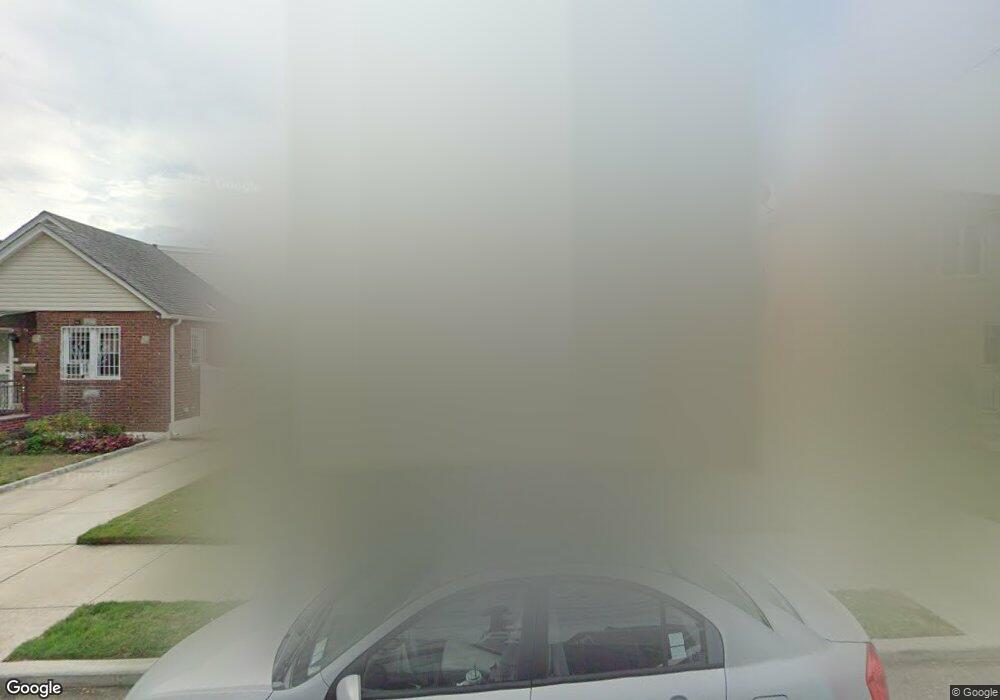 2822 202nd St, Bayside, NY 11360 - photo 1