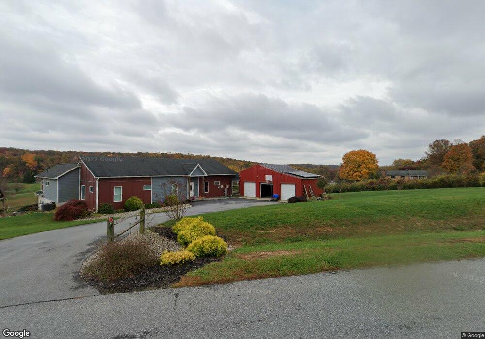 10 Lake Hills Ct, Marriottsville, MD 21104 - photo 1