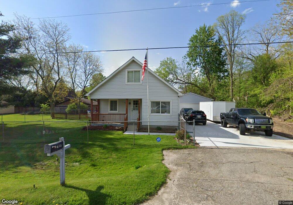 1129 W Mclean Ave, Flint, MI 48507 - photo 1