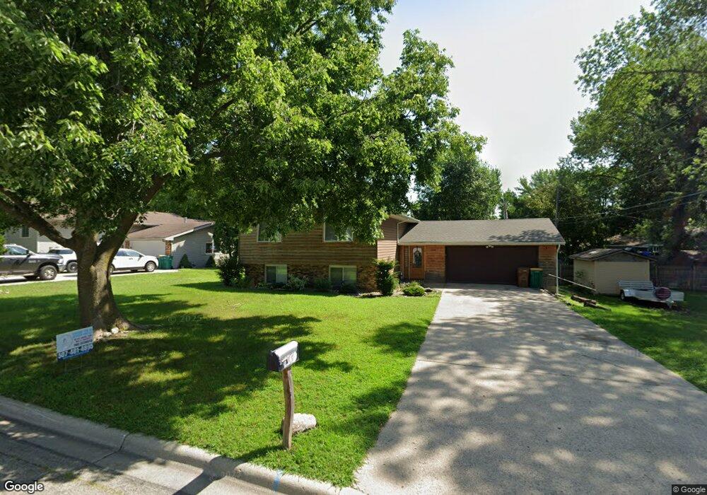 1606 Portland Ave, Albert Lea, MN 56007 - photo 1