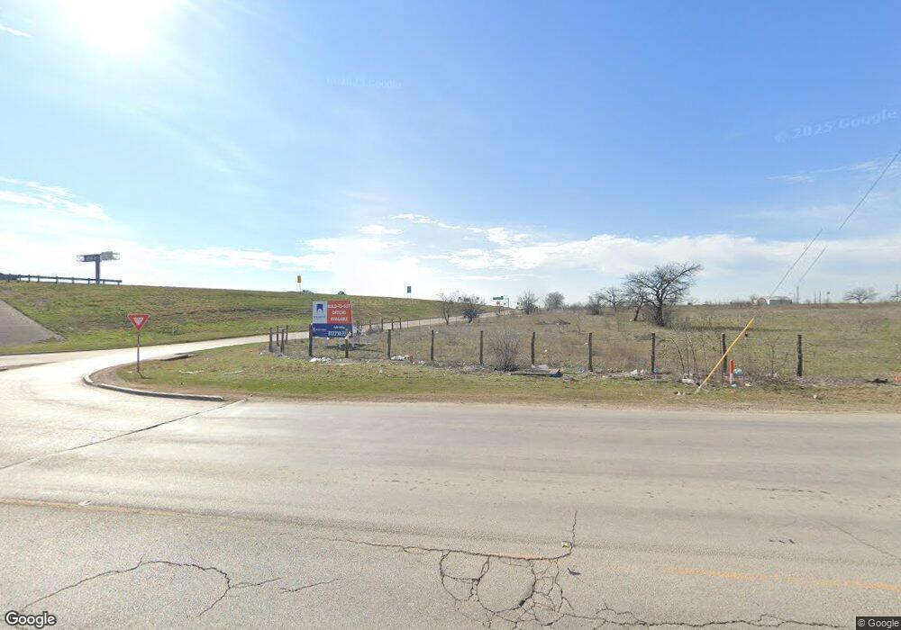 8907 Silver Creek Rd, Fort Worth, TX 76108 - photo 1