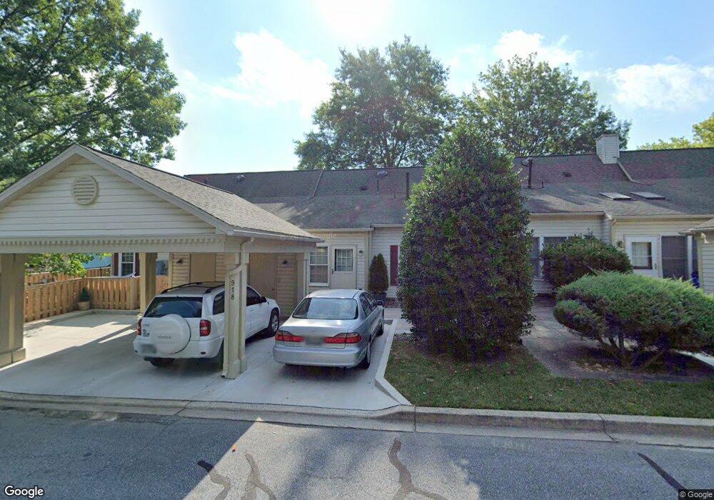 918 Mclendon Dr, Frederick, MD 21702 - photo 1