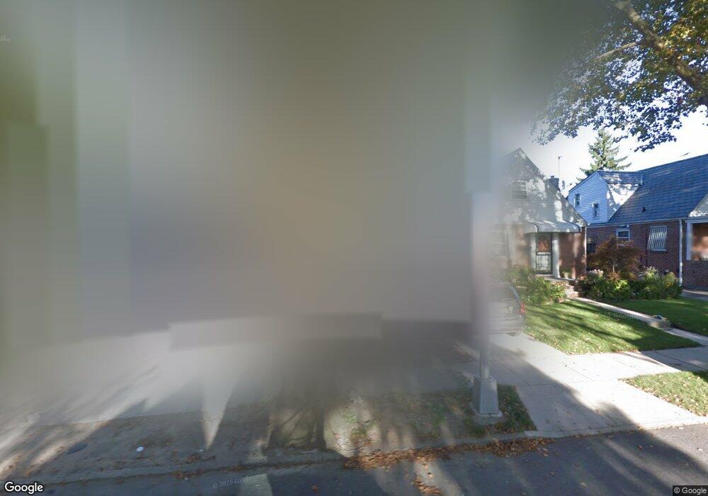 7709 171st St, Fresh Meadows, NY 11366 - photo 1