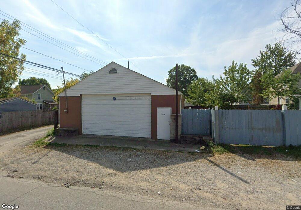 2763 Wicklow Rd, Columbus, OH 43204 - photo 1