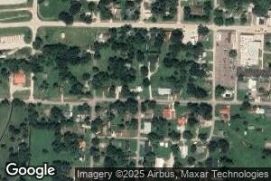 305 W Marshfield St, Hartville, MO 65667