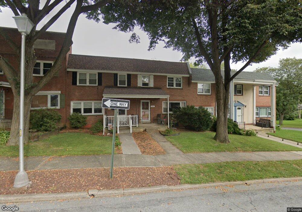 363 Linden Ln, Reading, PA 19611 - photo 1