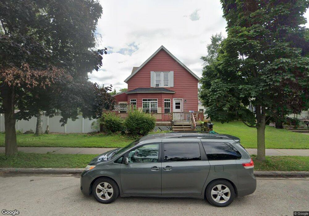 815 16th Ave, Menominee, MI 49858 - photo 1