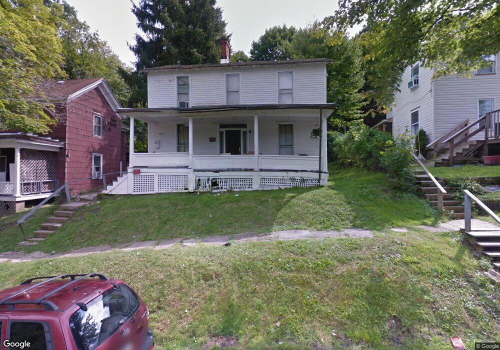 1323 Myrtle St, Franklin, PA 16323 - photo 1