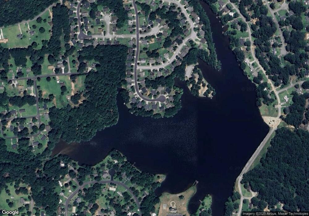 205 Waters Edge Dr, Locust Grove, GA 30248 - photo 1